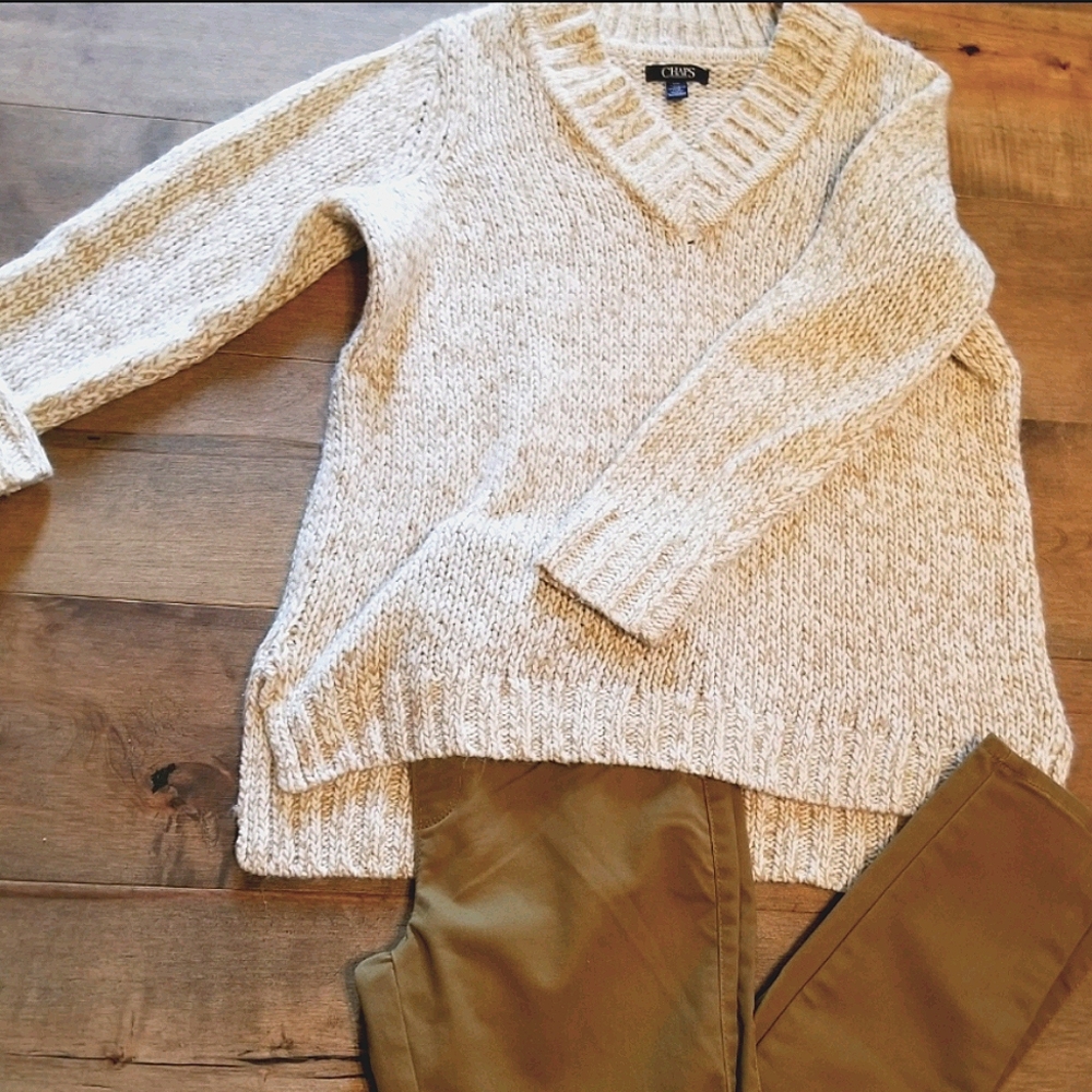 V-neck Sweater